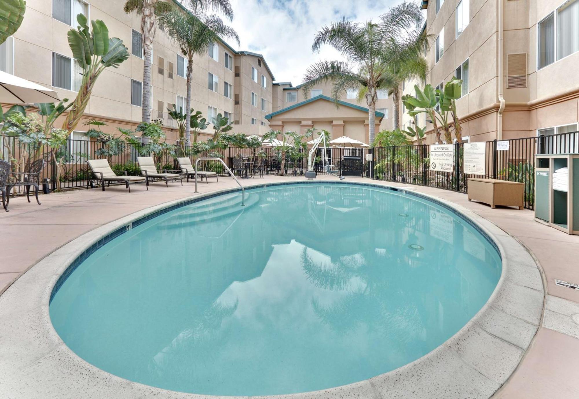 Homewood Suites By Hilton San Diego-Del Mar Εξωτερικό φωτογραφία